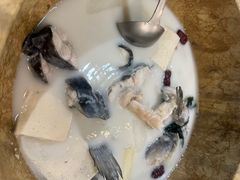 -云中鱼蒸汽石锅鱼(川沙百联店)