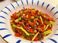 爆椒双萃-阿瓦山寨·湘菜现炒·剁椒鱼头王(咸阳总店)