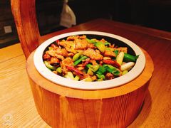 宣威小炒肉-福照楼汽锅鸡·云南特色菜(万达广场店)