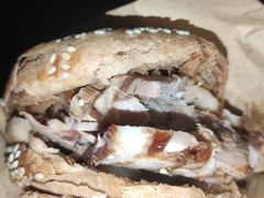 烧饼夹肉-洪峰浩老北京烧饼夹肉(角门路店)