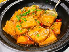 砂锅豆腐-费大厨辣椒炒肉(高铁吾悦广场店)