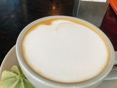 -星河吉酒店-BOND大堂吧·咖啡·简餐