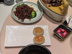 -八府香鸭·啫啫煲(华山路店)