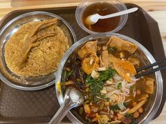 -柳州肥姨妈大骨螺蛳粉(江宁万达店)