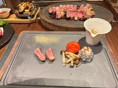 -恰餐厅及酒吧 CHAR Bar & Grill (北京丽都皇冠假日店)