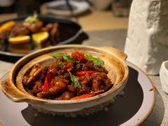 -穹六人间 people 6(岳阳路店)