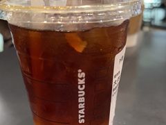-星巴克(上海虹桥新天地二店)