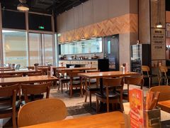 -HUZI虎滋精酿餐吧(京西大悦城店)