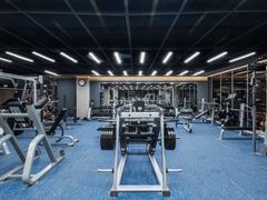-立峰超越健身中心(先天下店)