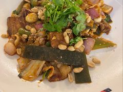 -拿渡·水煮鱼麻辣香锅(王府井奥莱·香江小镇店)