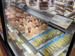 -皇冠幸福里动物奶油生日蛋糕(万达店)