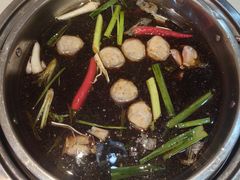 潮汕卤水锅底-鹅香四海·卤水火锅·砂锅粥·潮汕菜(宝安店)