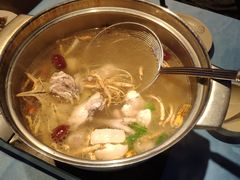 -千岛蚝高压锅生蚝·人参火锅(白云万达店)