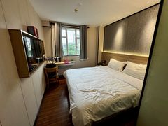 -文星酒店(广州北京路步行街海珠广场地铁站店)