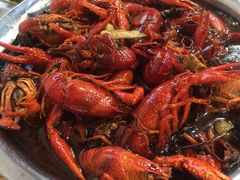 -柒五龙虾(八王寺店)