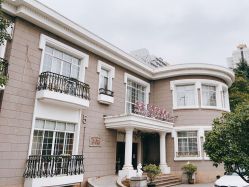 -杰爱月子护理中心