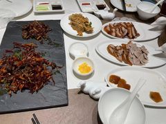 -皇城根·鲁菜济南菜·吊炉烤鸭·炒鸡鱼头(济南旗舰店)