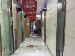 -雅悦齿科(顾村公园店)