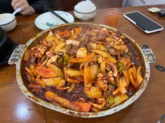 -天海石板屋家常菜(枣园店)
