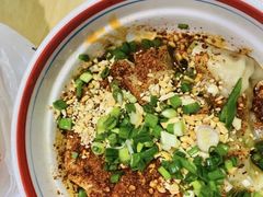 -八二小区抄手(龙湖上城天街店)