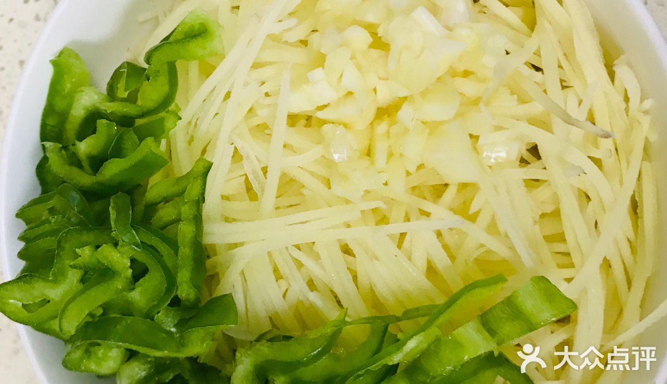 我拿手的主食菜谱青椒土豆丝