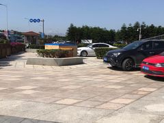 -龙凤头海滨浴场度假村-停车场