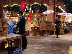 大堂-老滇山寨•云南特色菜•地方菜•民族风情歌舞表演(金碧店)