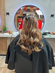 -奈川烫染Salon