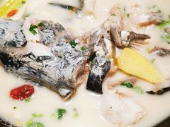 鲜潭蒸汽石锅江团鱼-鲜潭蒸汽石锅鱼(五道口购物中心店)