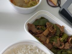 -老乡鸡(南京首创立方店)