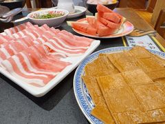 -沸炉重庆老火锅(军事博物馆店)