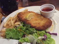 皇冠自酿啤酒坊-皇冠自酿啤酒坊(中国红街5号楼店)