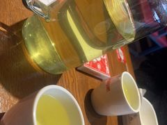 -管氏翅吧(护国寺店)