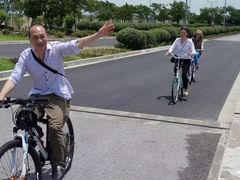 -上海滴水湖皇冠假日酒店