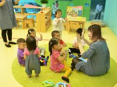 -爱睿思儿童早教亲子游泳(万象城店)