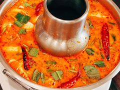 -Chom Cafe and Restaurant