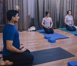 -兴亚瑜伽20年老馆