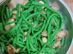 -三湘四水正宗湘菜(君峰路店)