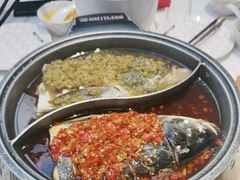 -阿瓦山寨·湘菜现炒·剁椒鱼头王(咸阳总店)