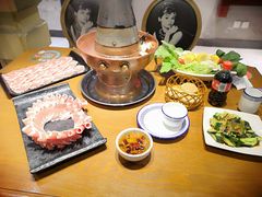 -年巴羊肉铺老铜锅(梅江店)