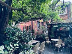 -古董花园(思南路42弄小区店)