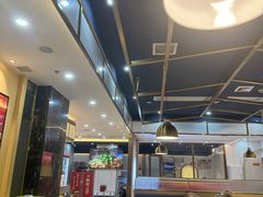 -靓虾二哥长沙地标小龙虾(五一广场店)