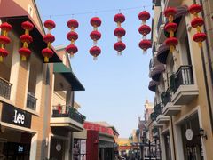 -王府井奥莱临潼小镇(临潼店)