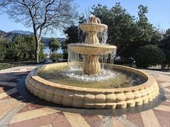 -杭州千岛湖滨江希尔顿度假酒店
