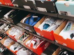 -王府井奥莱临潼小镇(临潼店)