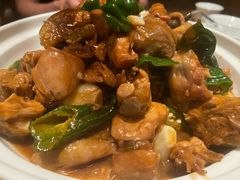 -泉畔人家·老济南经典鲁菜(大明湖店)