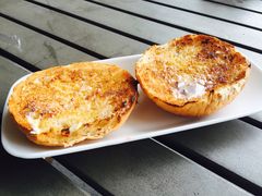 小麦奶油猪-翠华餐厅(山顶道店)