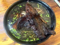 -小龙大肉面馆