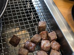 -肉甲韩国木炭烤肉(新壹街1店)