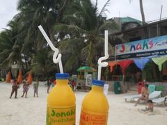 -Jonah's Fruit Shake & Snack Bar